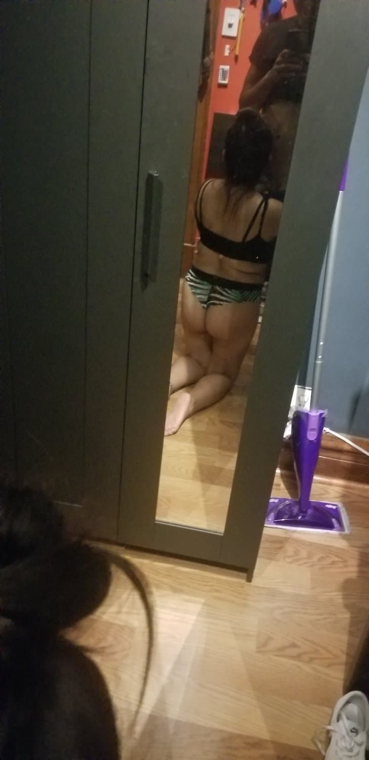 Vean sus chichi de mi vieja