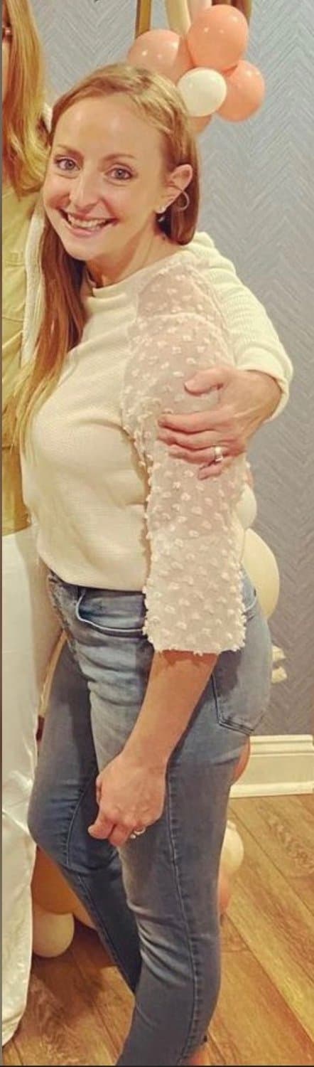 His dick is throbbing for his best friends mature wife Sarah