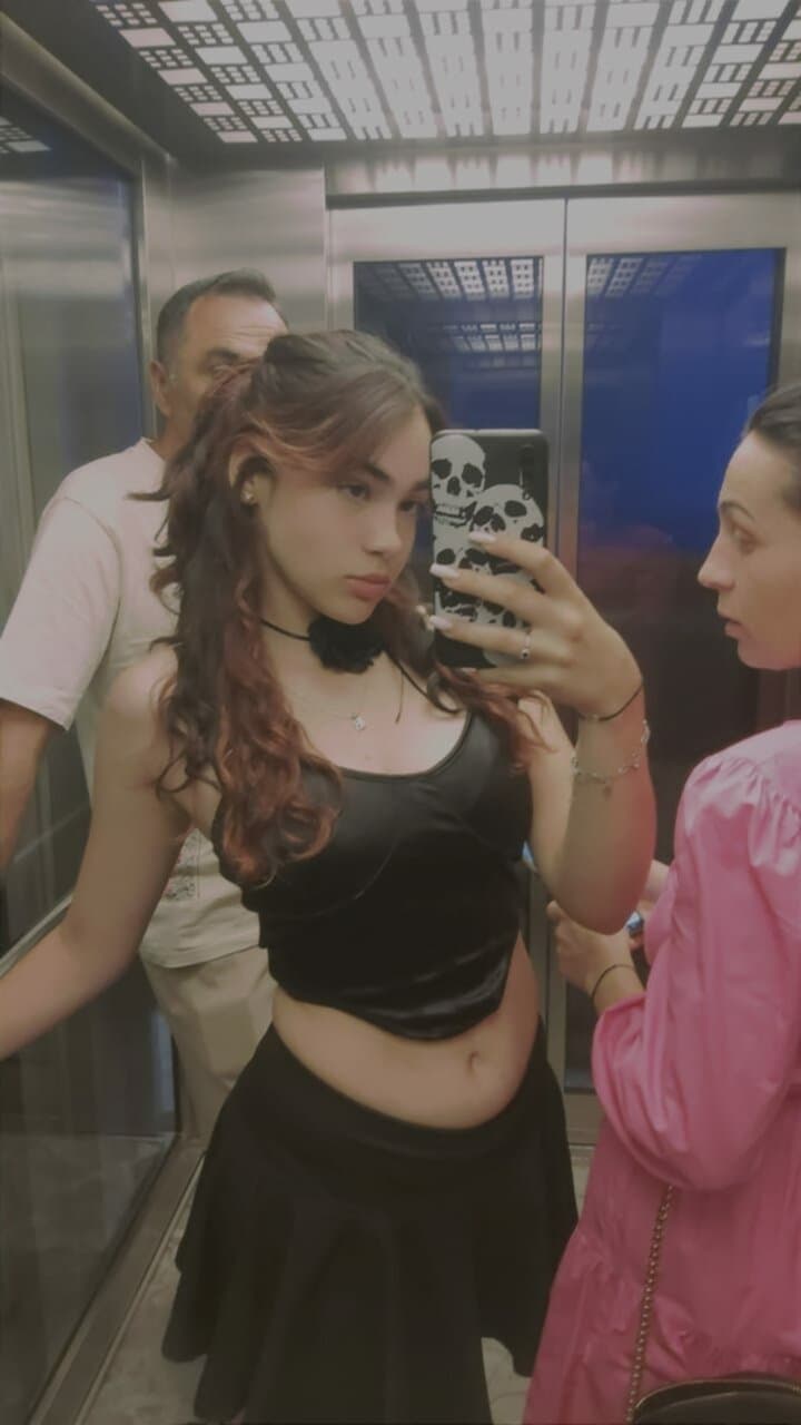 Click to view full size Slut gf Bea submitted on chatpic