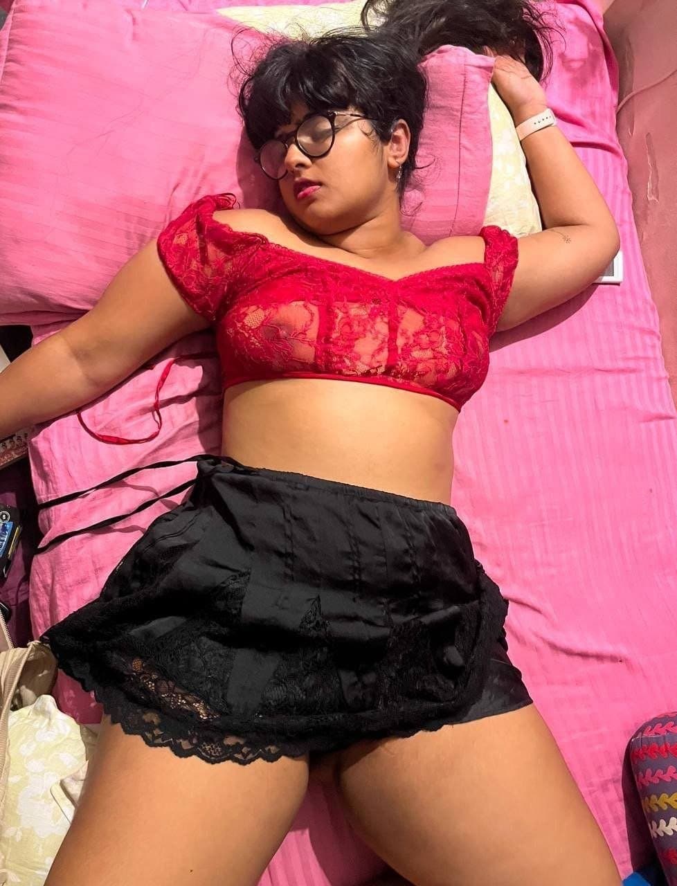 Chubby hot desi girl massive collection