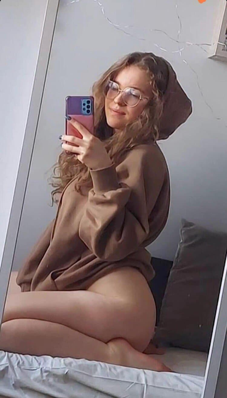 Kasia Polish wankmeat and slut