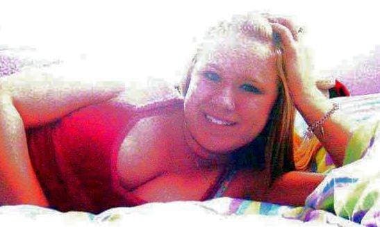 Hot blonde milf Katie totally naked!