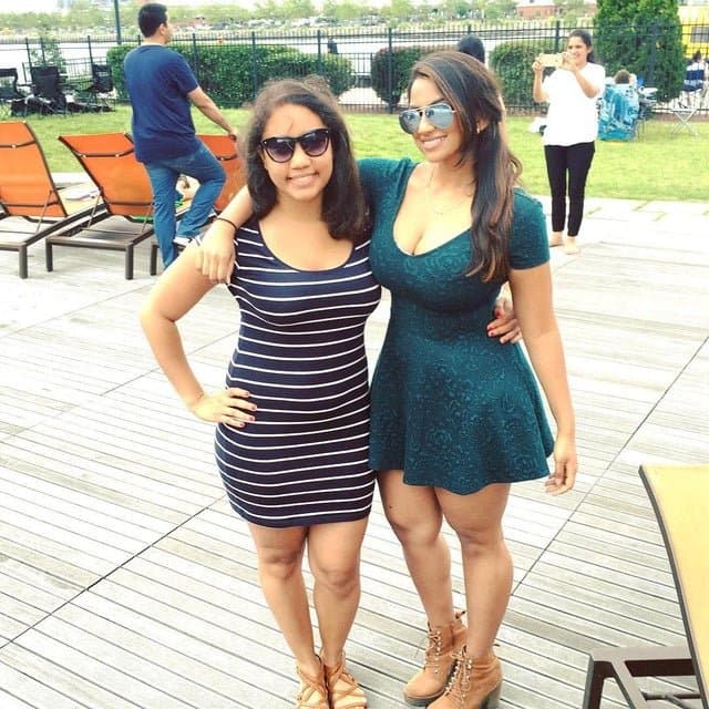 desi indian Bigass milf showing