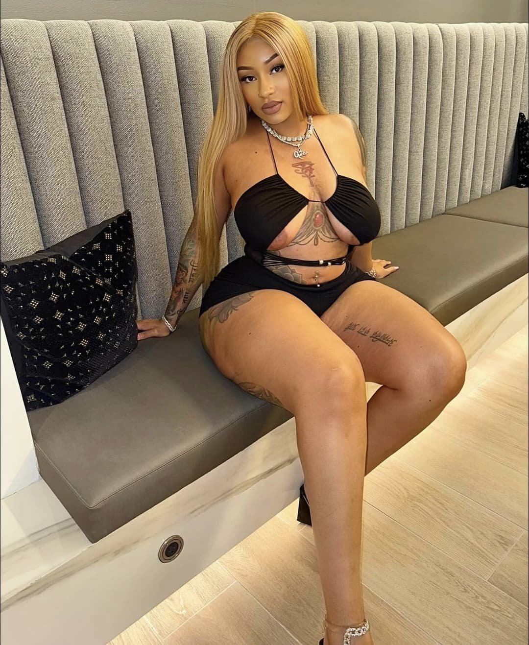 The Nigerian Amazon 6’4 Sophiadastallion Weight gain! Throwback and Recent