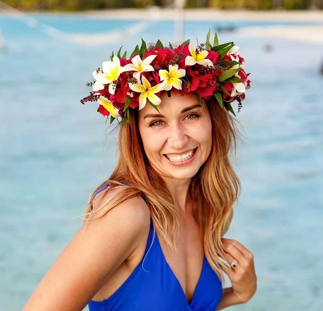 Elizabeth milf vocal coach