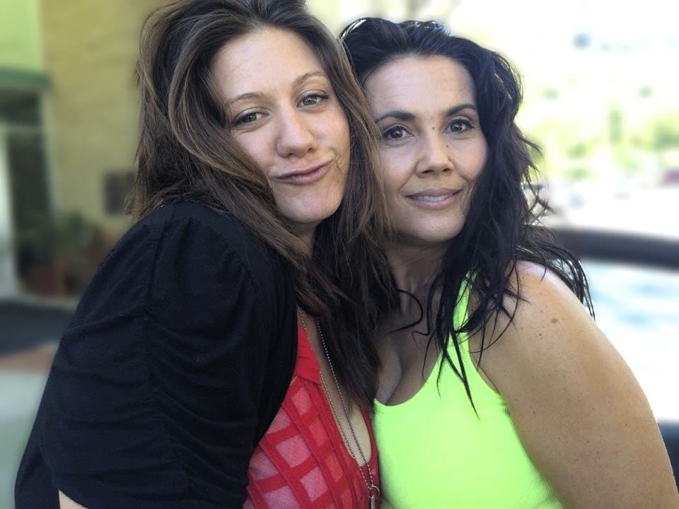 Best Friends mom Ultimate mix (Nudes,Bikini,Yoga pants, AI,Teases,lingerie,Sports bra) 100th post