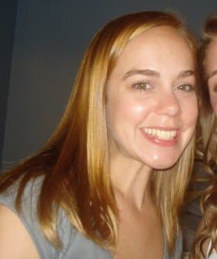 Let’s stroll down spring break past to when Nicole and Christie got down & dirty for G G W