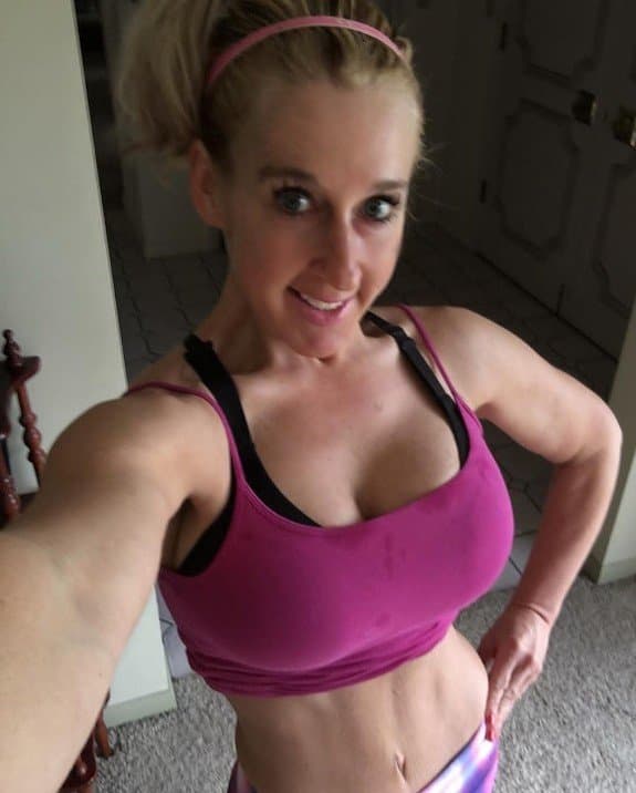 BLonde milf teacher sexts and fucks her teen student