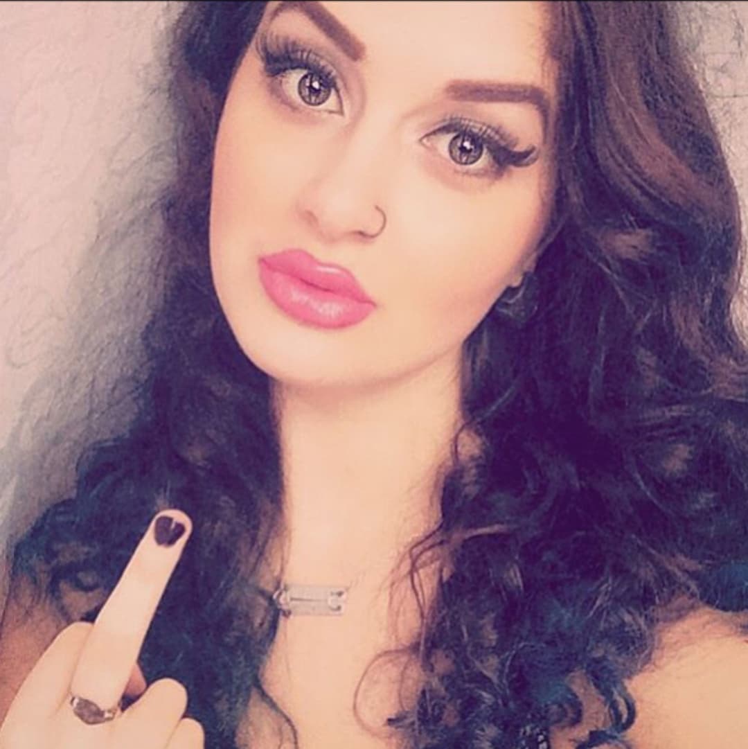 Rachael - Ontario Burlesque Slut