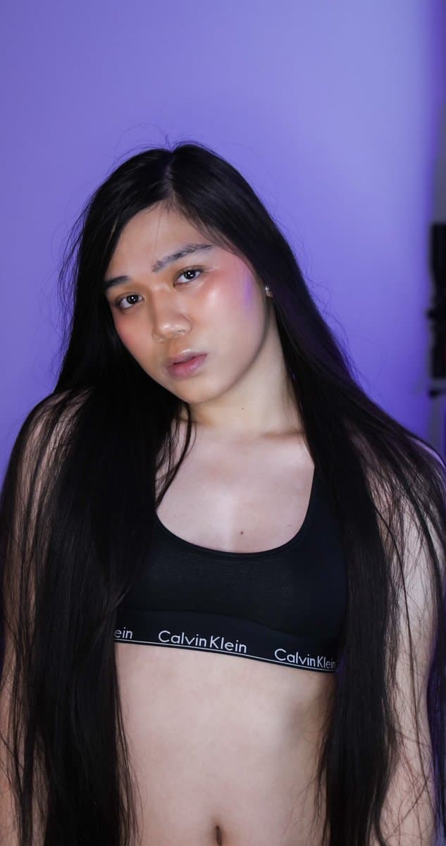 [FURRY] ??? vietnamese nonbinary femboy with a cute face (ņöväfłüffÿħüşķŷ)