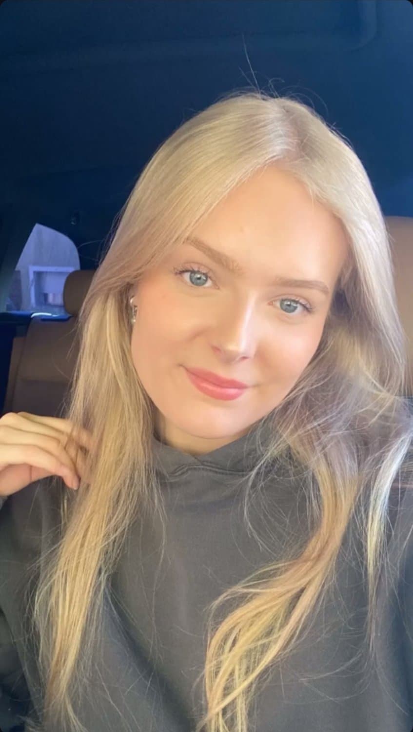 Obsessed with Sharing my girl