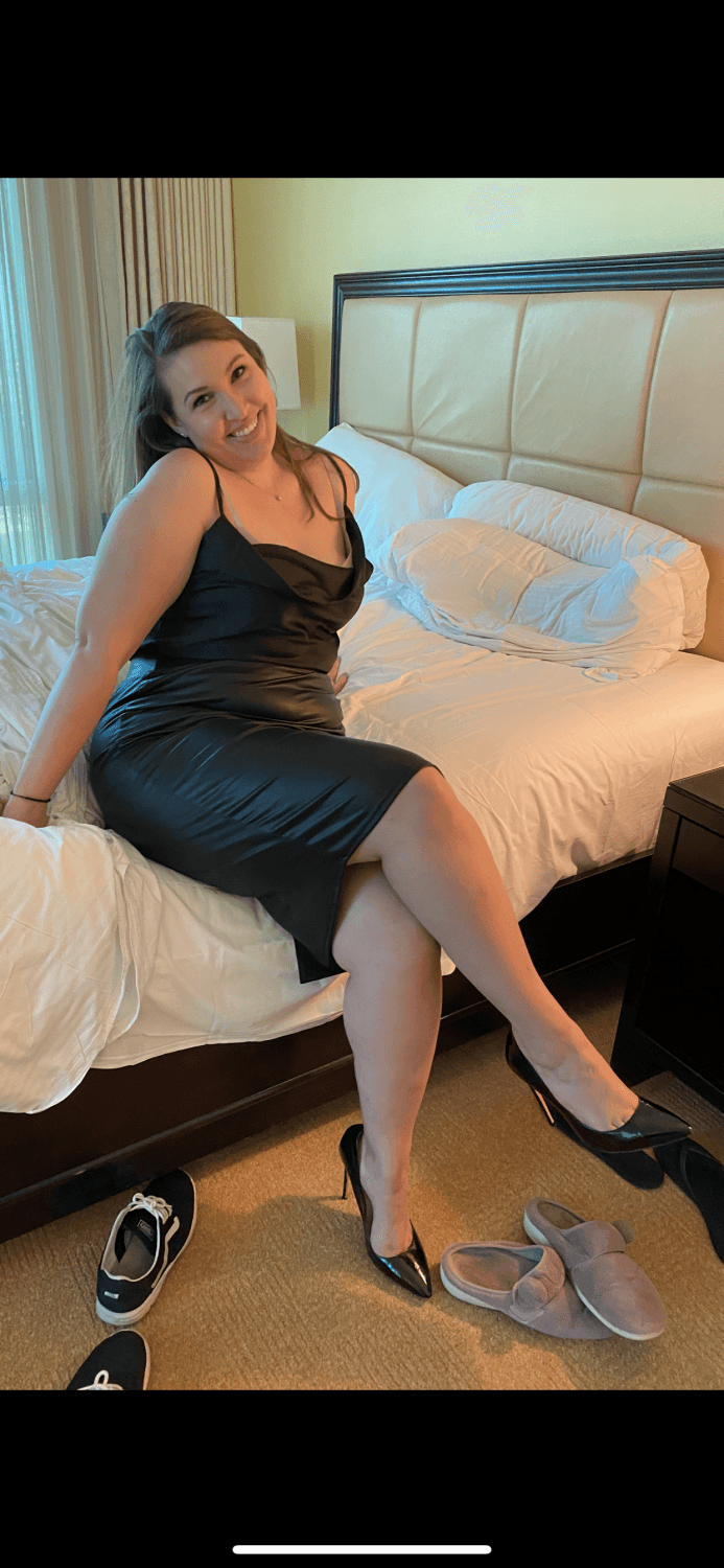 Cheating MAGA lover. She needs comments likes and sharing. CA PAWG! Comments? Thoughts?