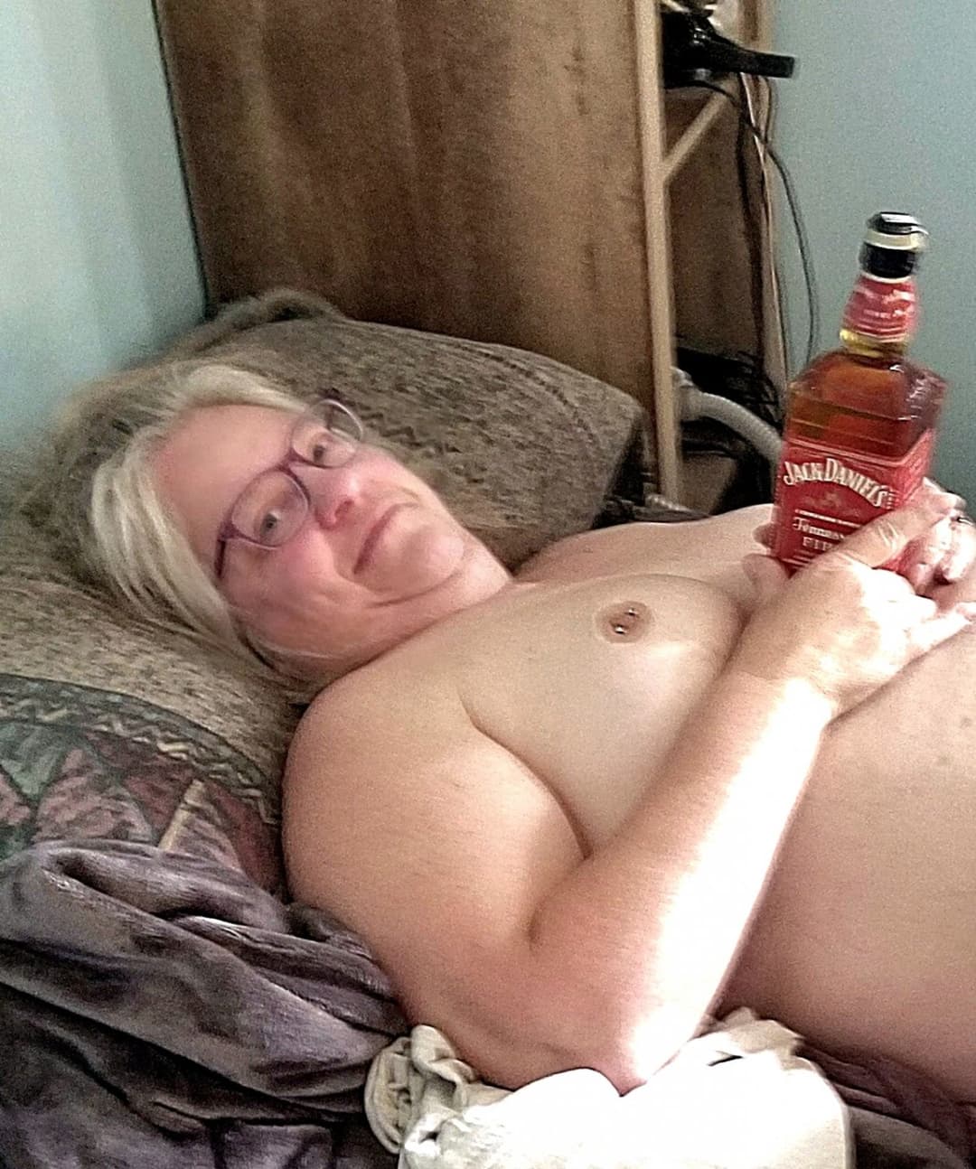 Click to view full size 60yr old Wife Full Nude