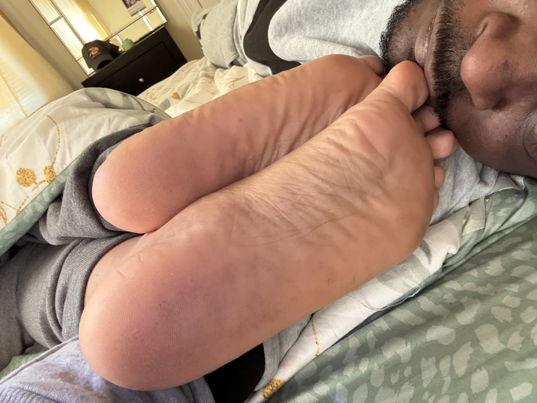 Kissing my wife’s big smelly feet
