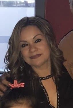 I secretly masturbate to my mom everyday ???