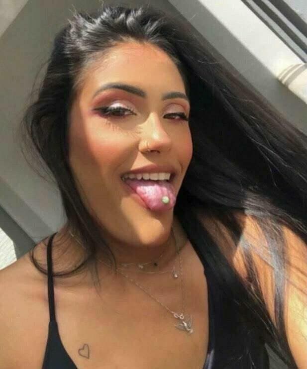 Amanda Mendes jogadora de vôlei safada vazada