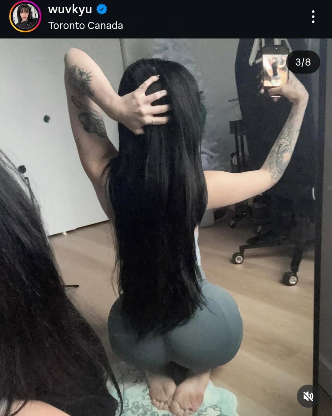 Ass x feet view ??????