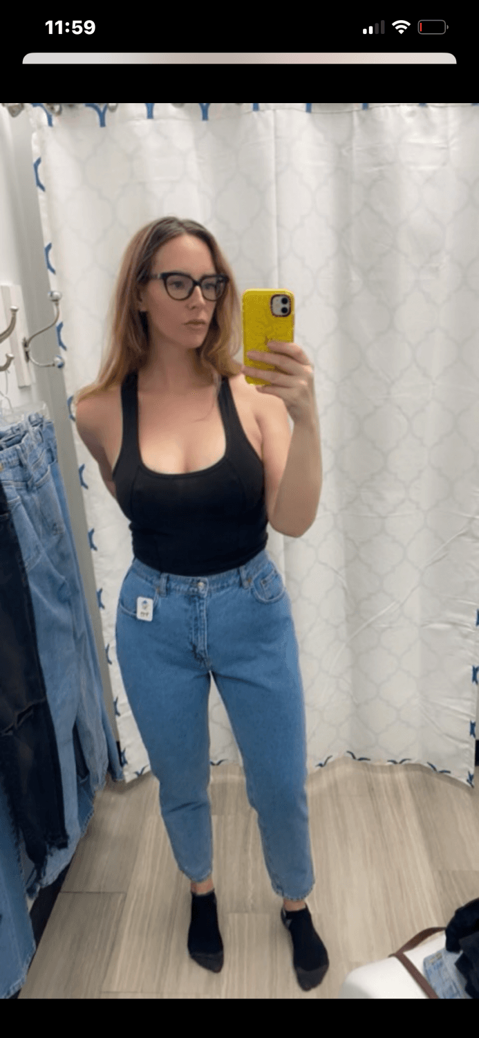 Mother Daughter. Teaching her DAUGHTER how to be a WHORE!!!!