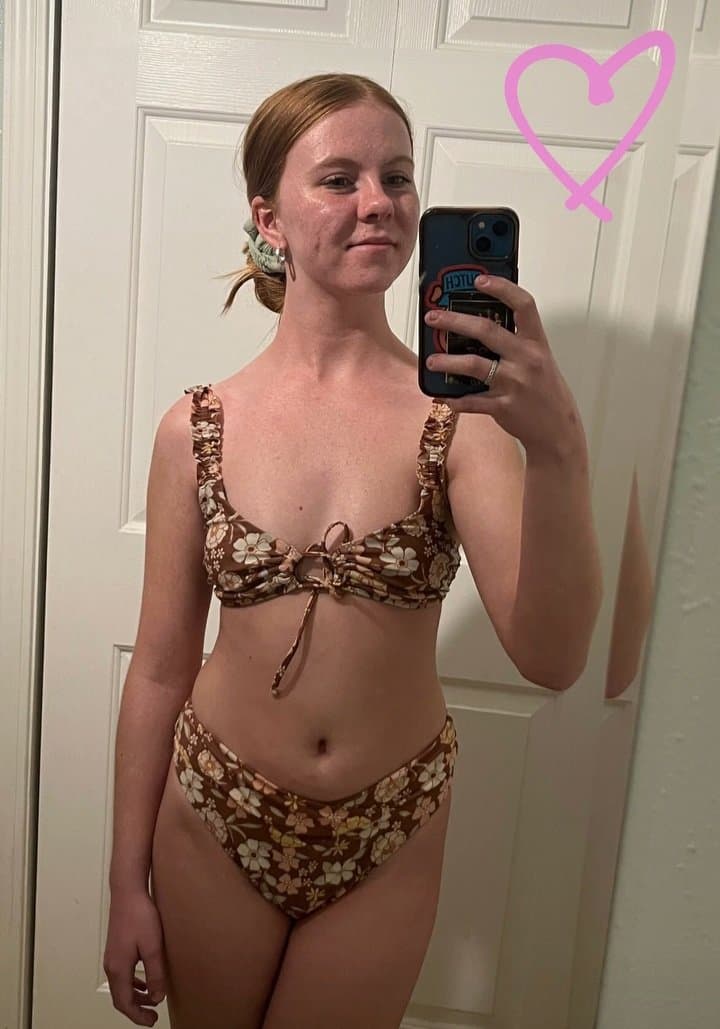 I have a vid of a girl from my school pissing, message me