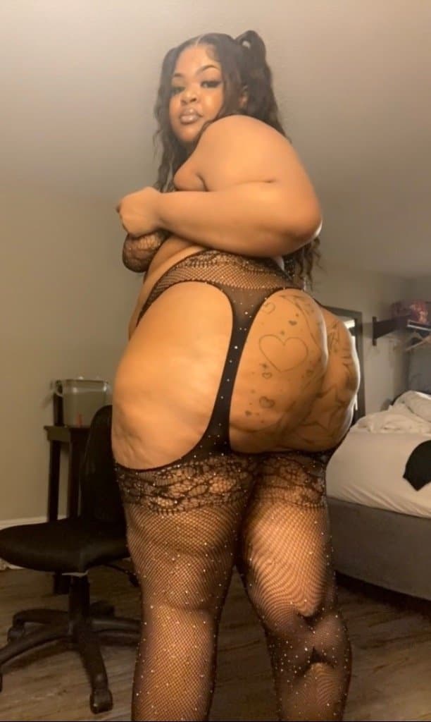 Stupid thick big ass booty cellulite ebony yams