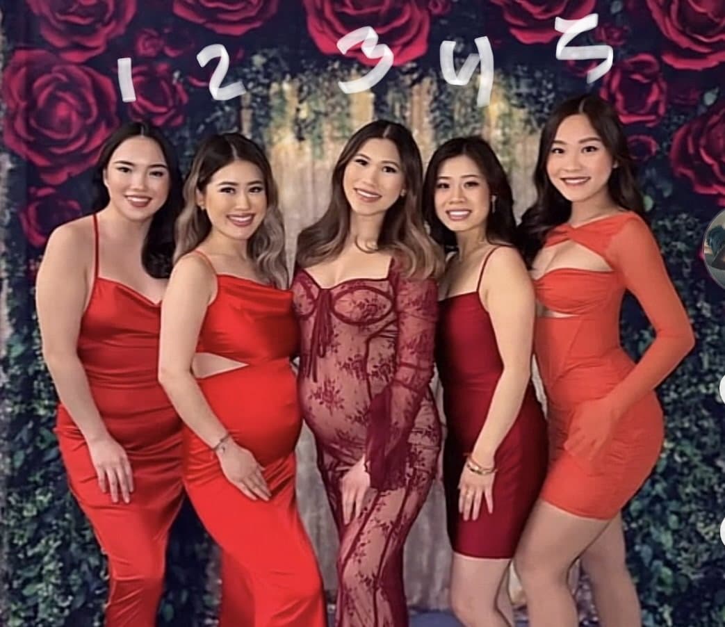 Asian Hmong chicks. Got nudes on one of these chicks