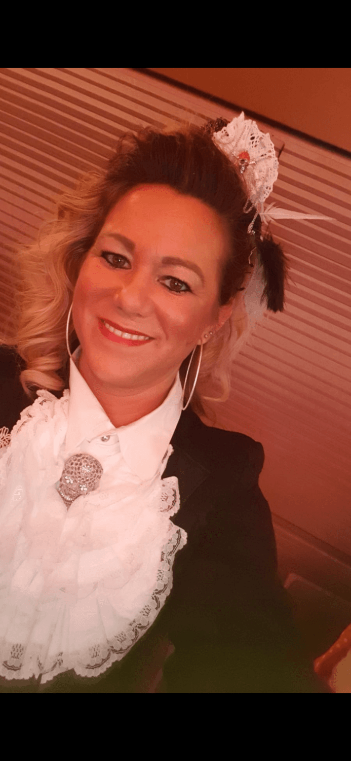 Would you fuck one of these Milfs? (Non-Nude)