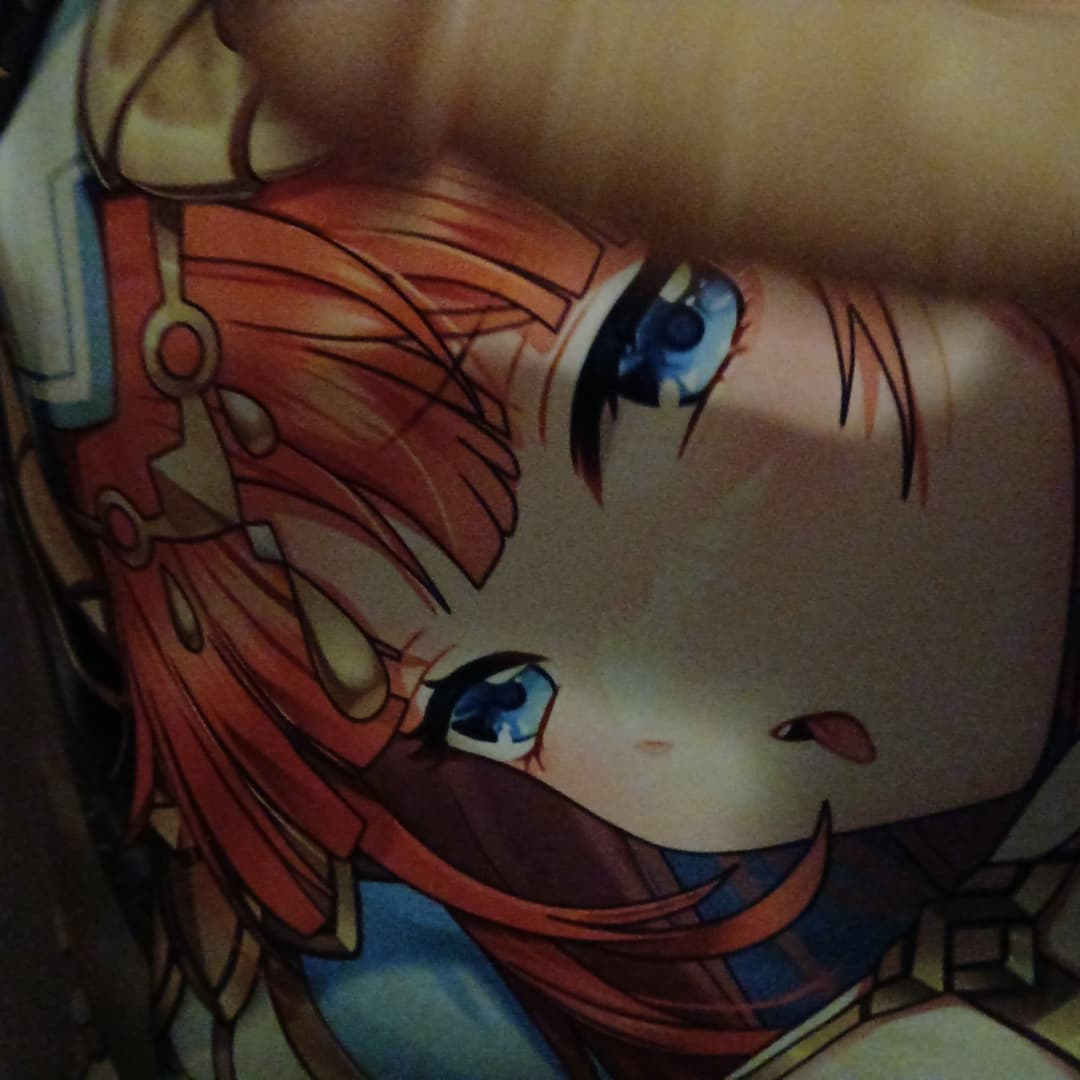 Click to view full size Stupid Nilou slapped by a dick