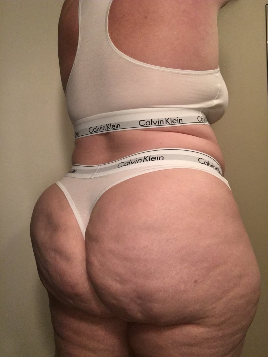 The perfect BBW (Huge booty N Huge Breasts with a big belly)