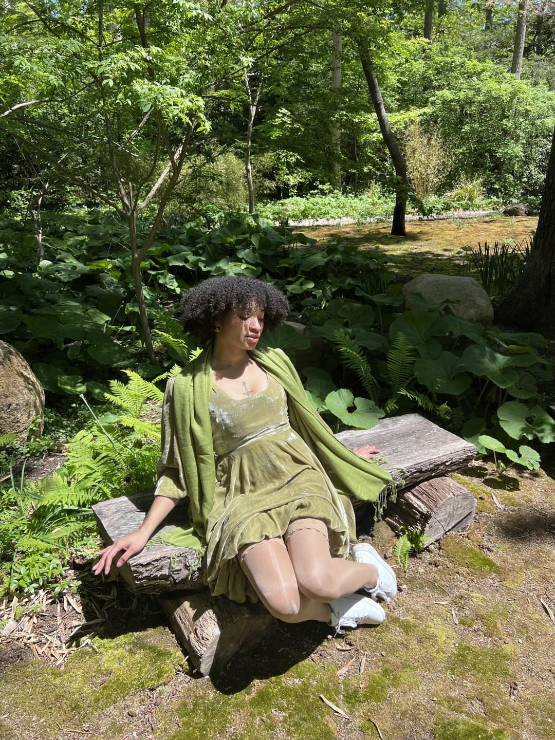 Gamer Girl Plays Minecraft With Her Tits Out