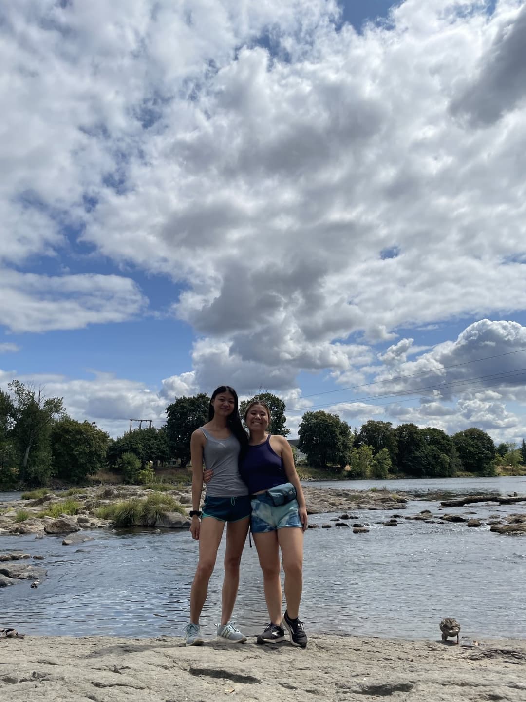 <<shy.asian.bestie<3>> part 2