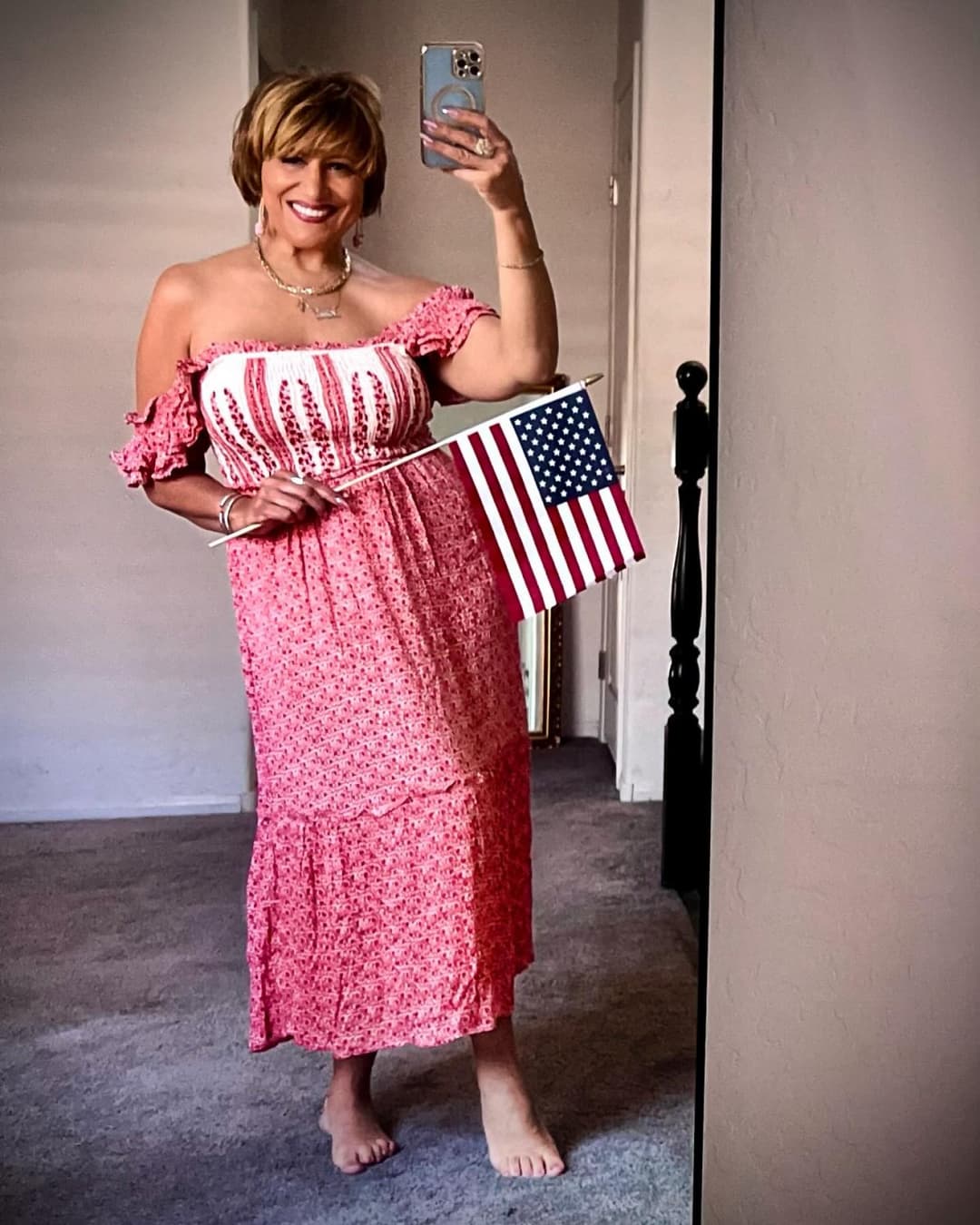 Thick Gilf flight attendant 2