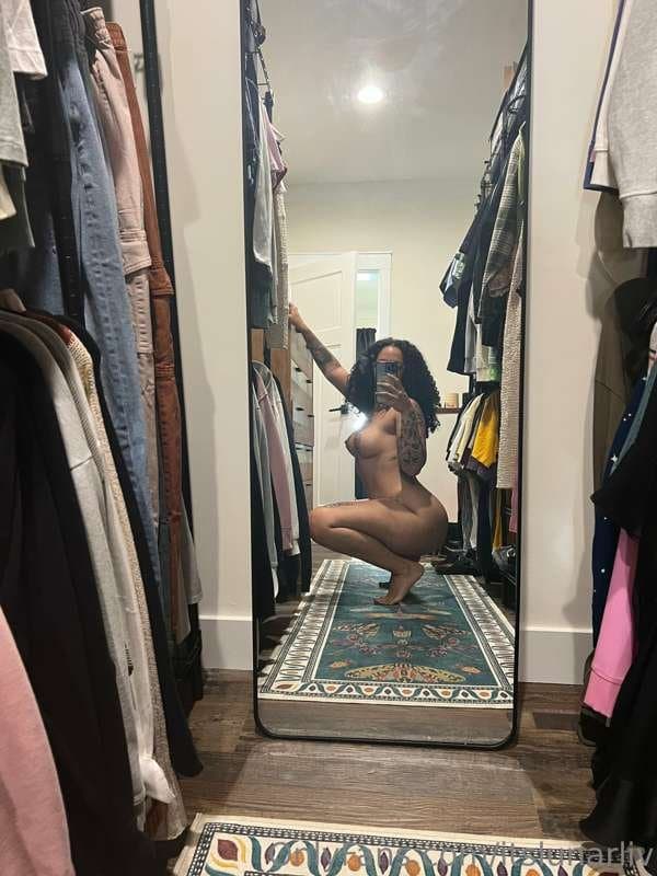 Just Seeing her clap that ass never gets old