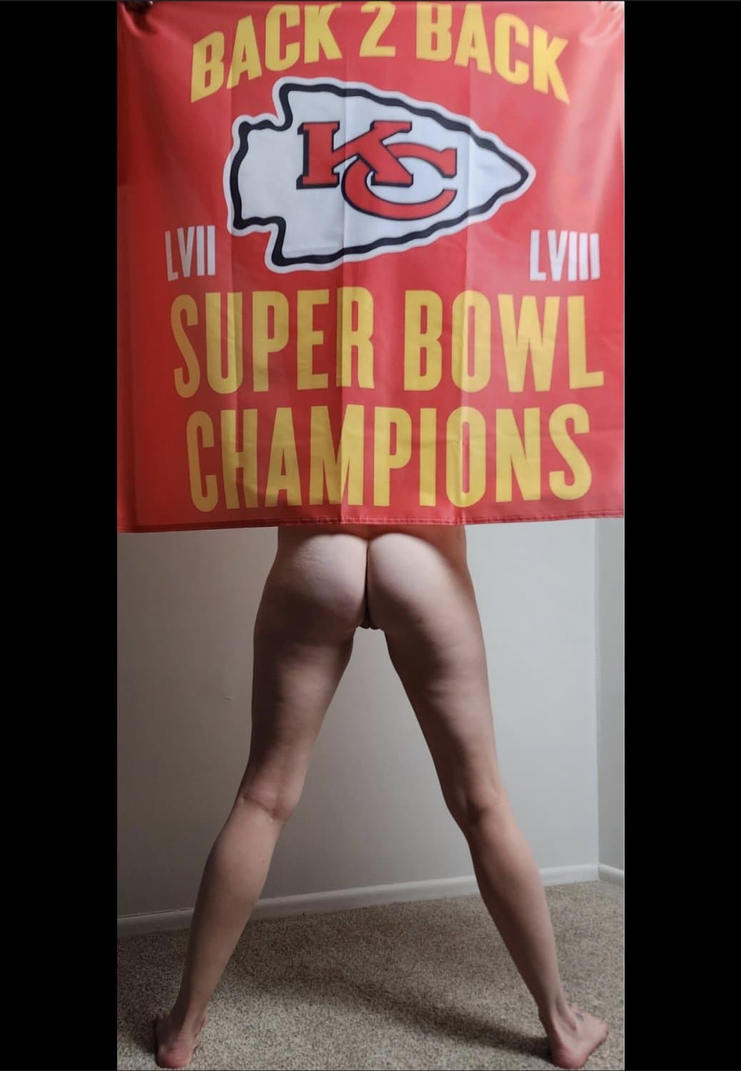 Horny Amateur Sluts Nude (Football Edition)