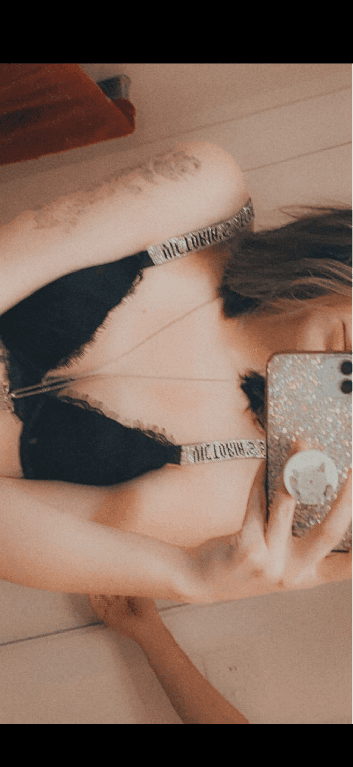 Click to view full size Luxury Toyota jones