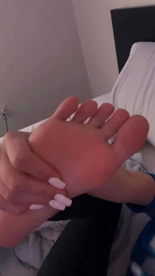 Footslut Kayla Void Dirty Feet and Soles