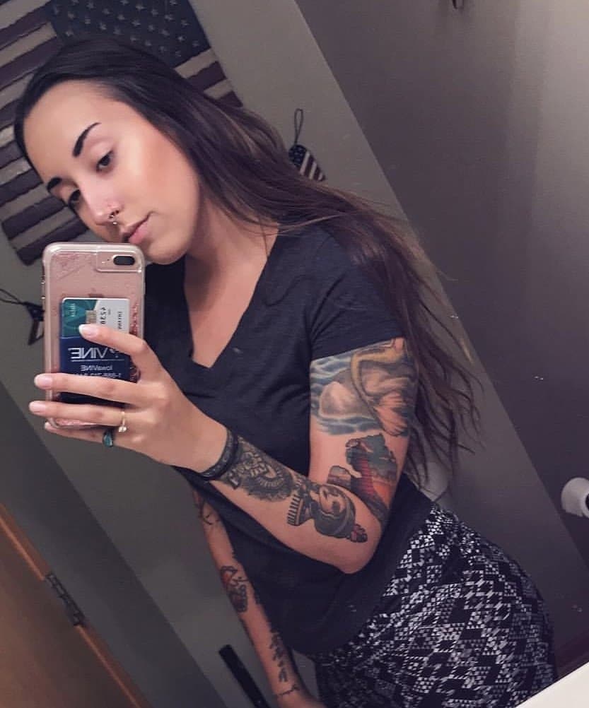 Tattooed Petite Wife Spreads and Shows Off Anal Plug