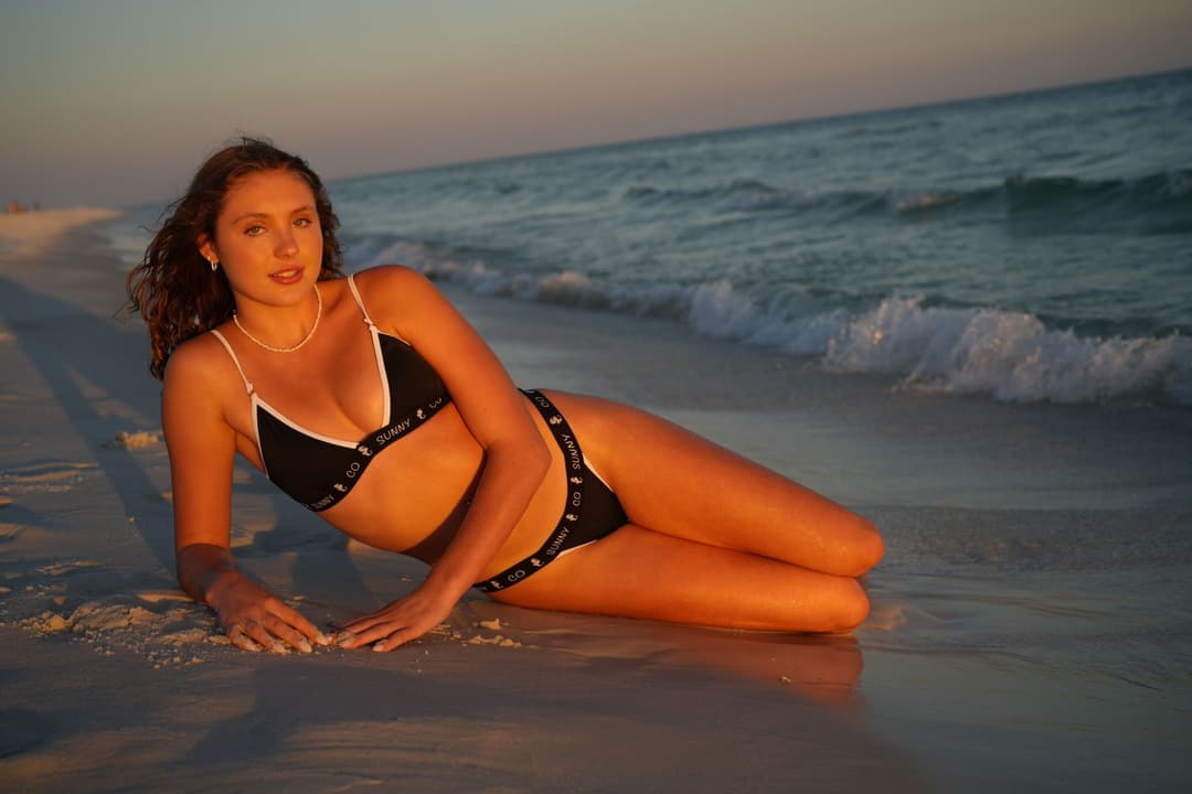 Olivia Mitchell Teen Fully Nude - Topless - Mitchell Sisters