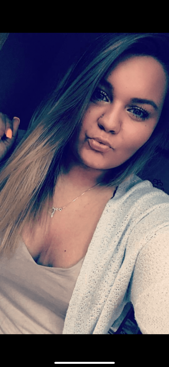 Dumb slut wife Abby banks Kik banks.jj59 for more