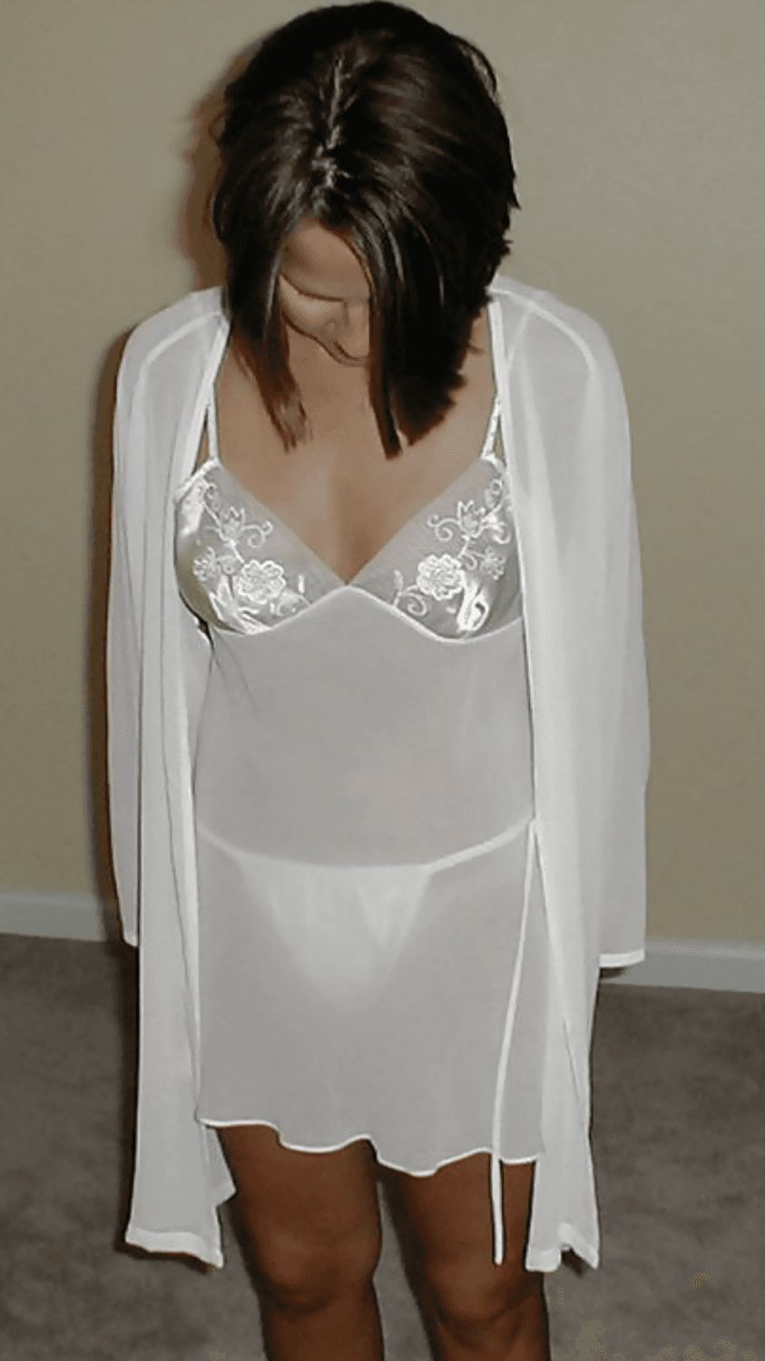 Church wife and soccer mom is a fucking whore ?❤️