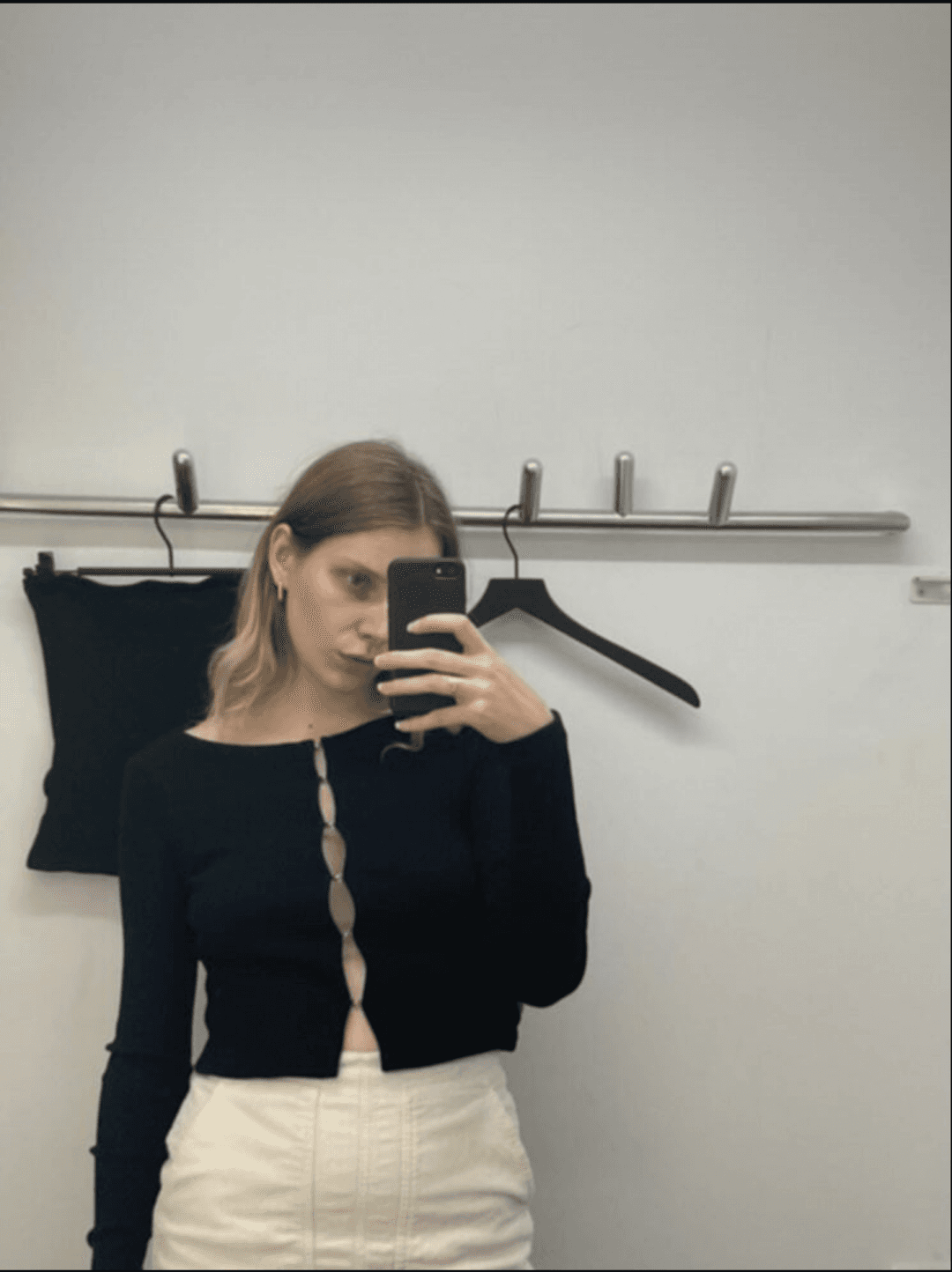 Click to view full size Sarah Lyon