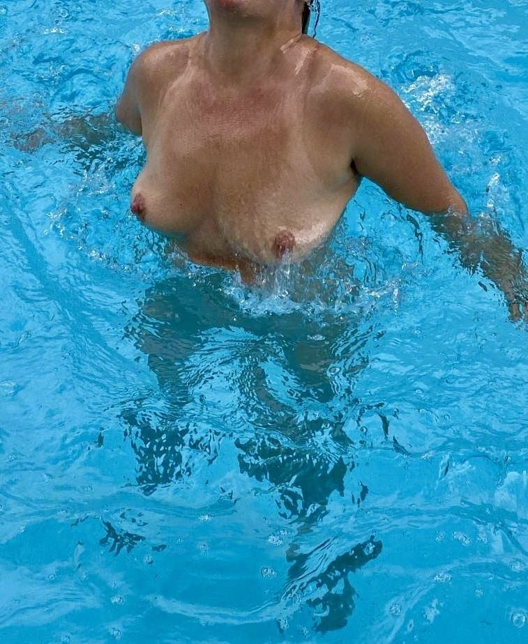 Lexi is a Sexy Curvy Needy Slut