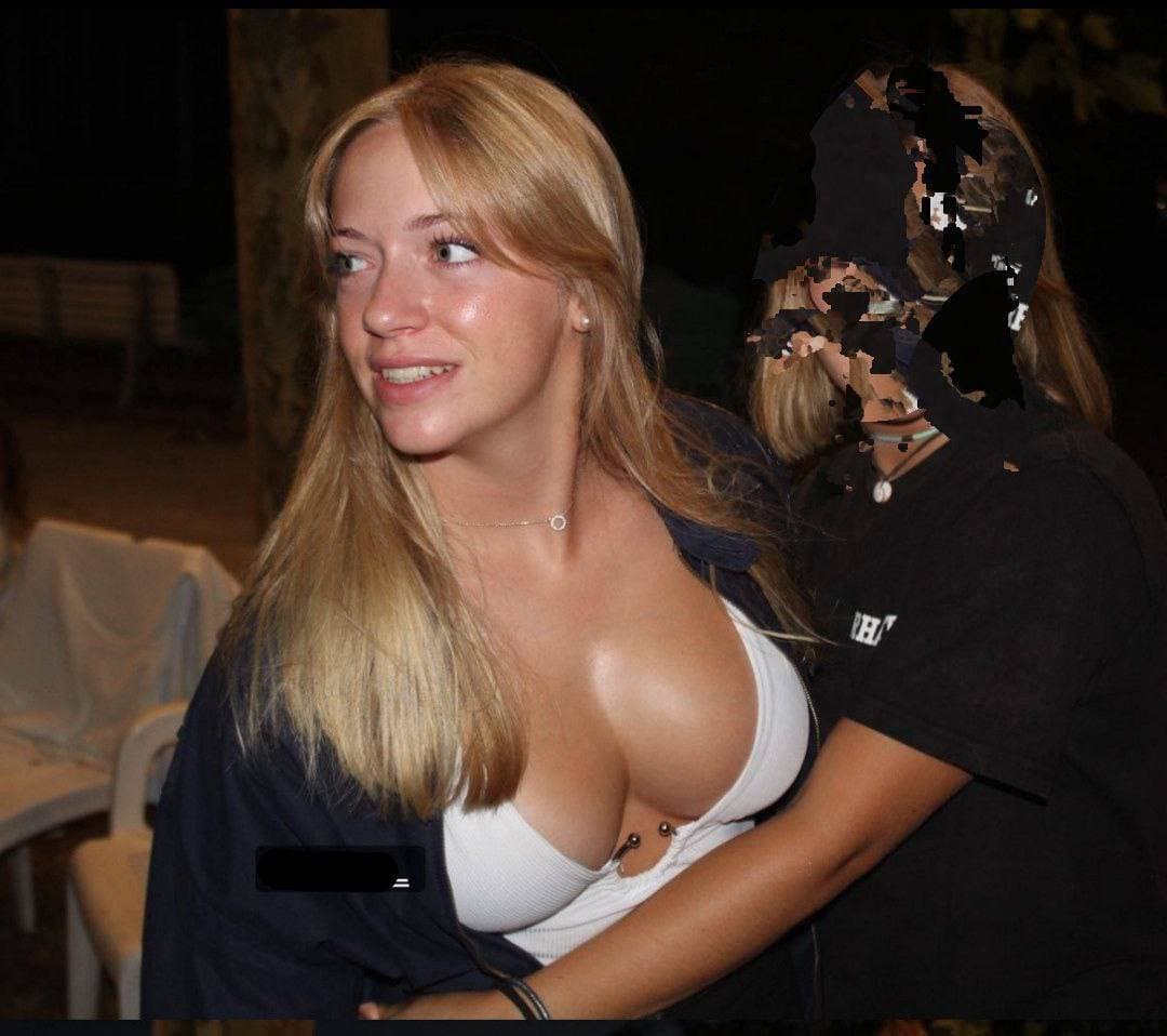 Barely legal French slut : Pauline