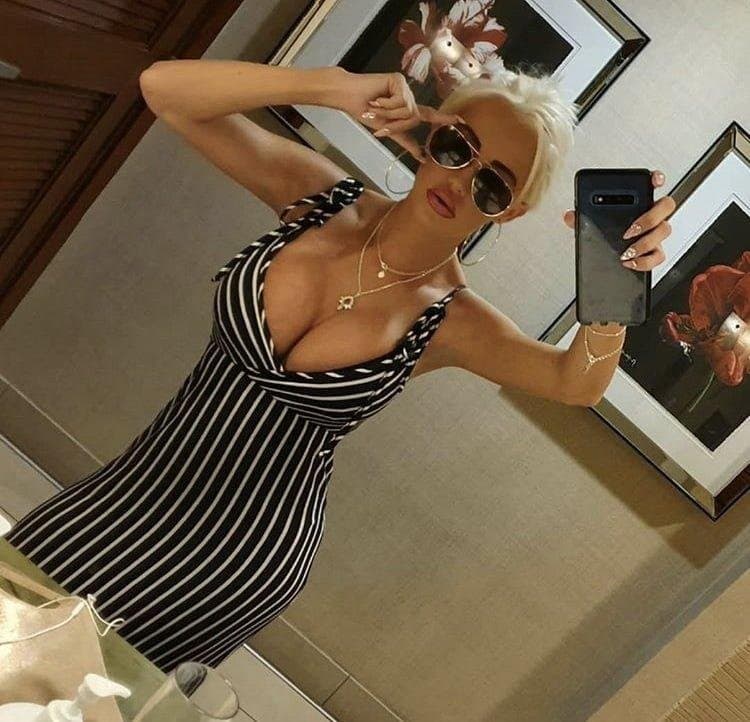 Kerrie Lee Hot Bangin Blonde Bombshell Gets Cocked ??????✊??