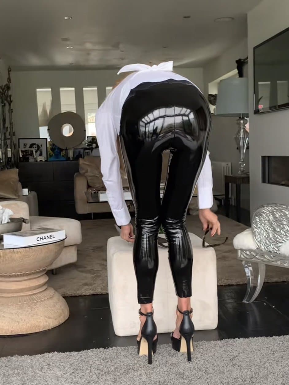 Celia Sawyer - Latex