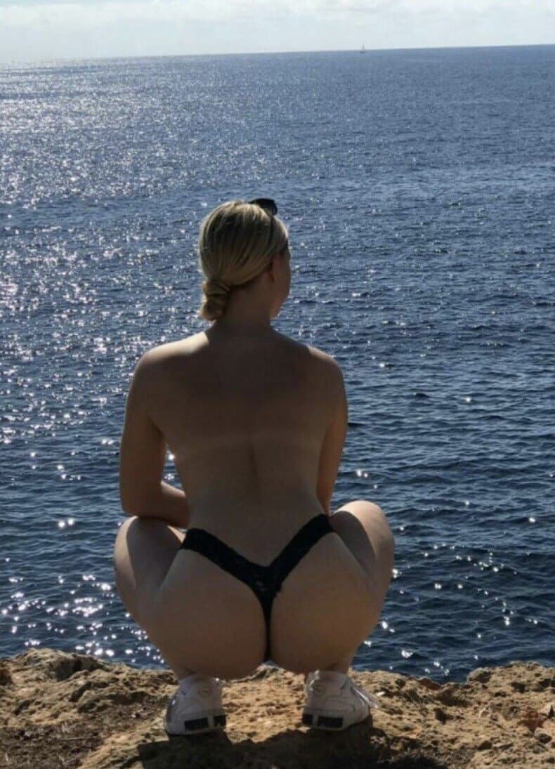 Swinger Vacation with best Friends