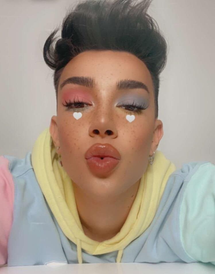 JAMES CHARLES ?? BEAUTIFUL GAYBOY ??????