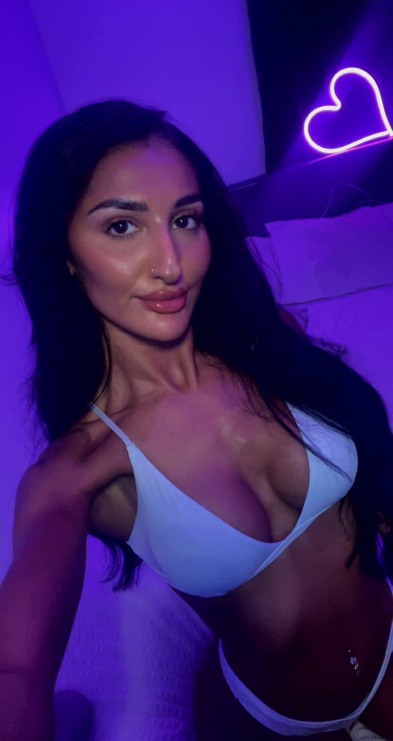 Too pretty to be this dangerous