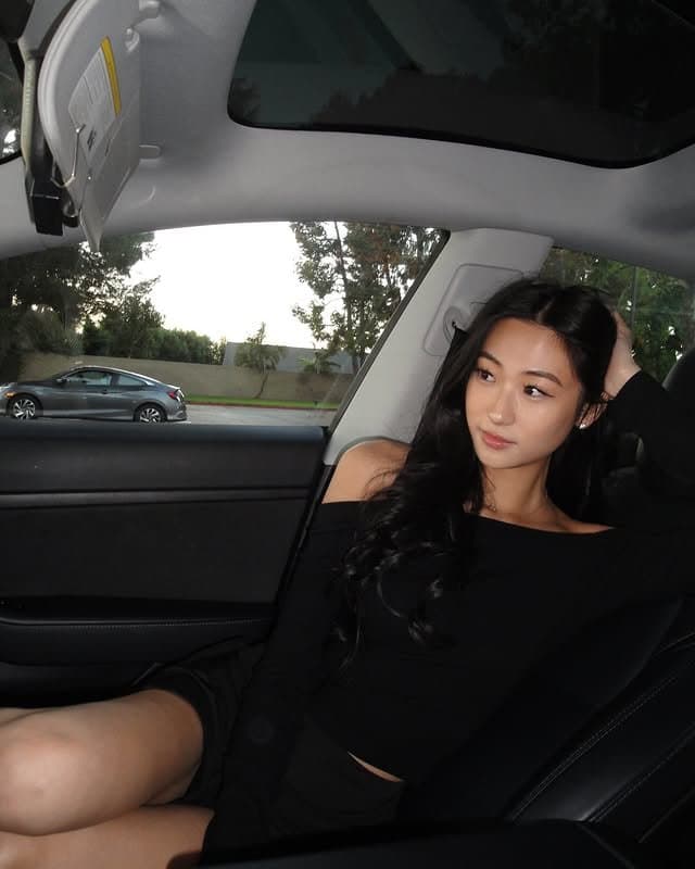 Sexy petite ABG teen Pauline