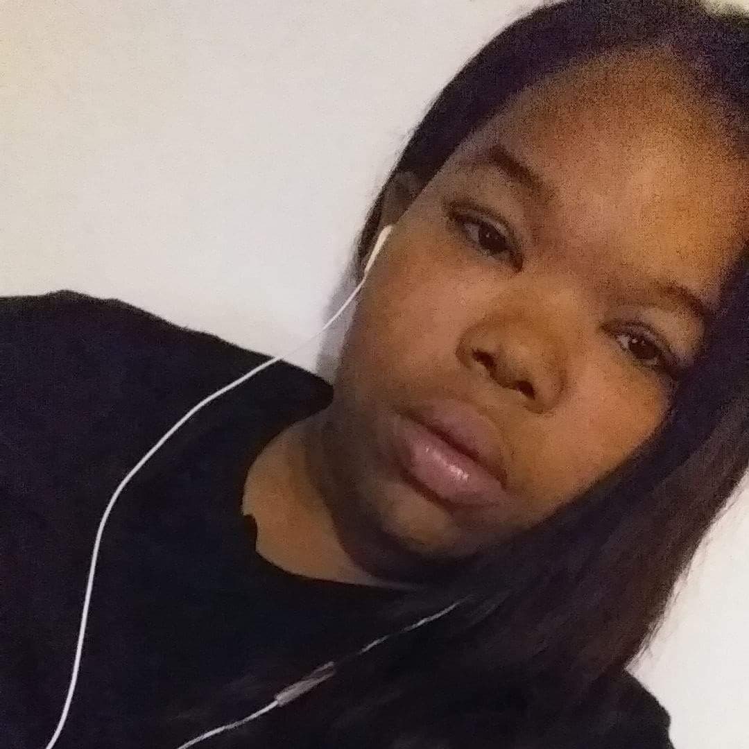 Thotty love The Camera