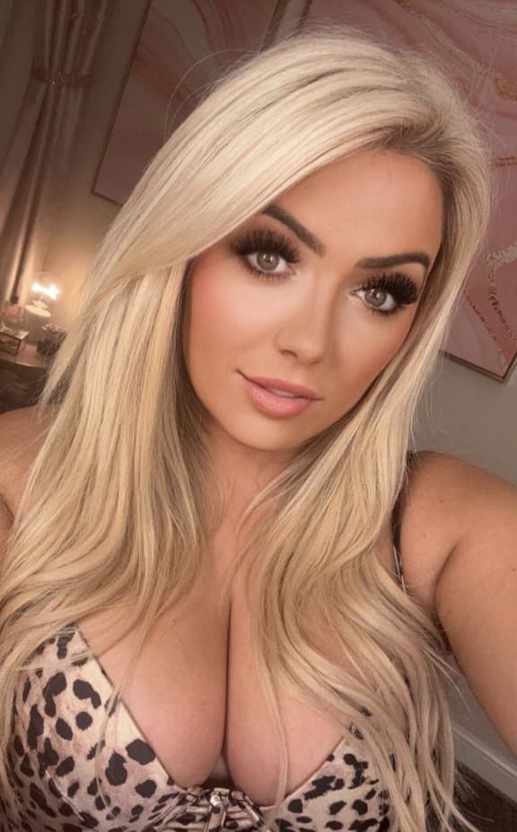 Hot milfs spicy pics leaked